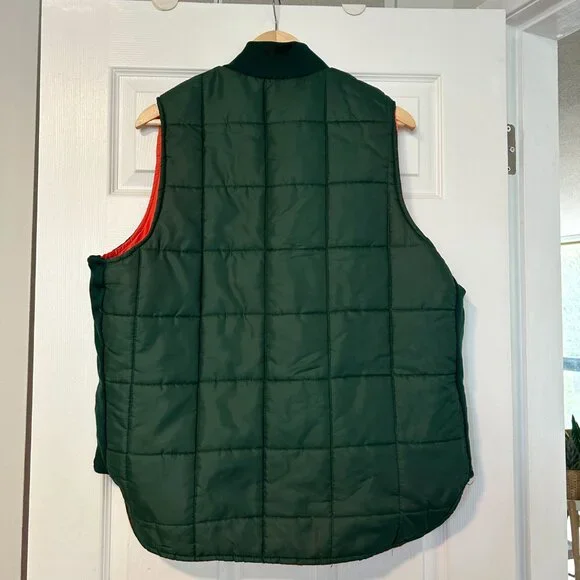 Oversized Green and Orange Quilted Vest - Picture 3 of 3